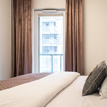 Wola Glamour Apartment Warszawa Eksteriør bilde