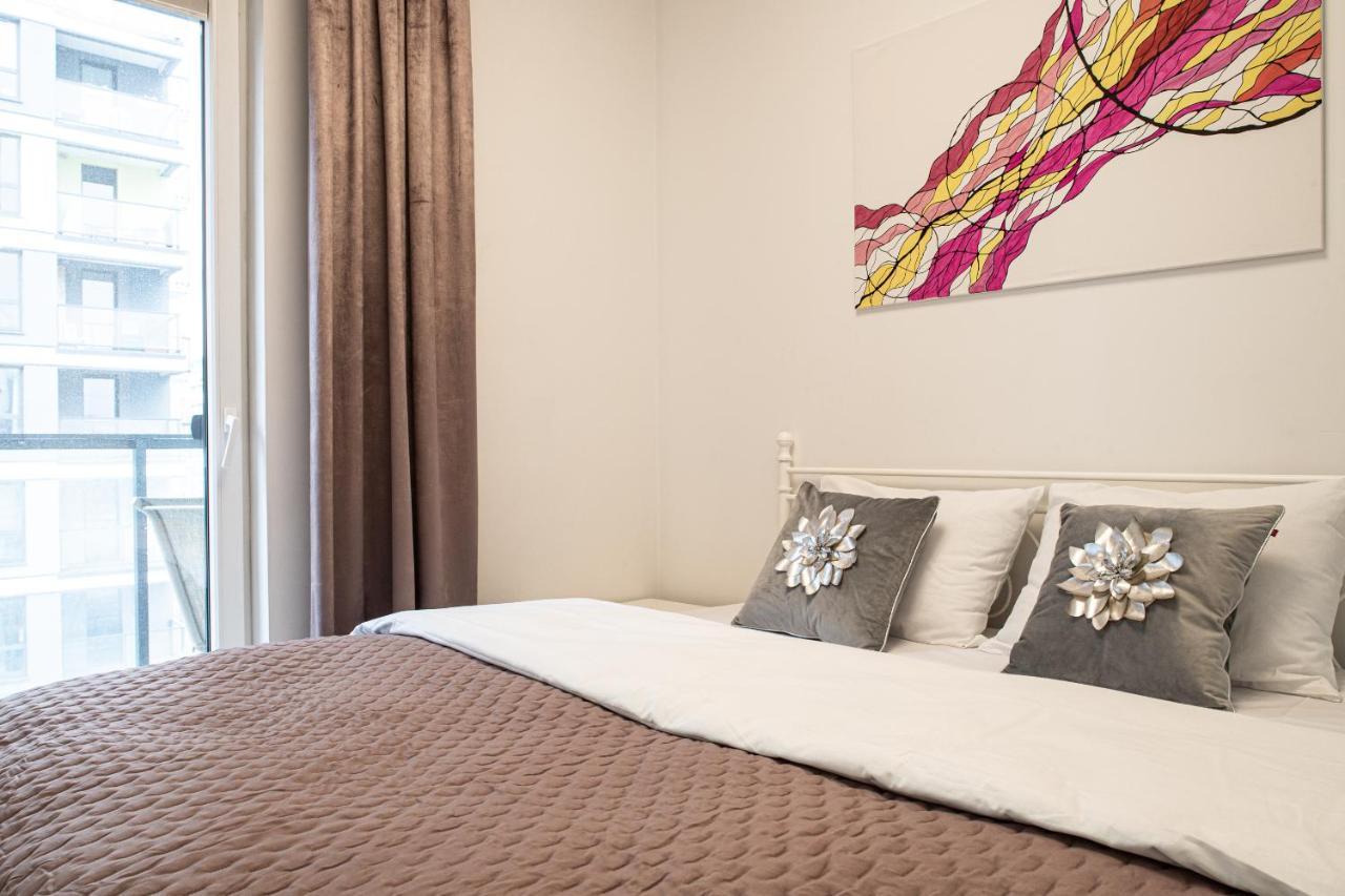 Wola Glamour Apartment Warszawa Eksteriør bilde