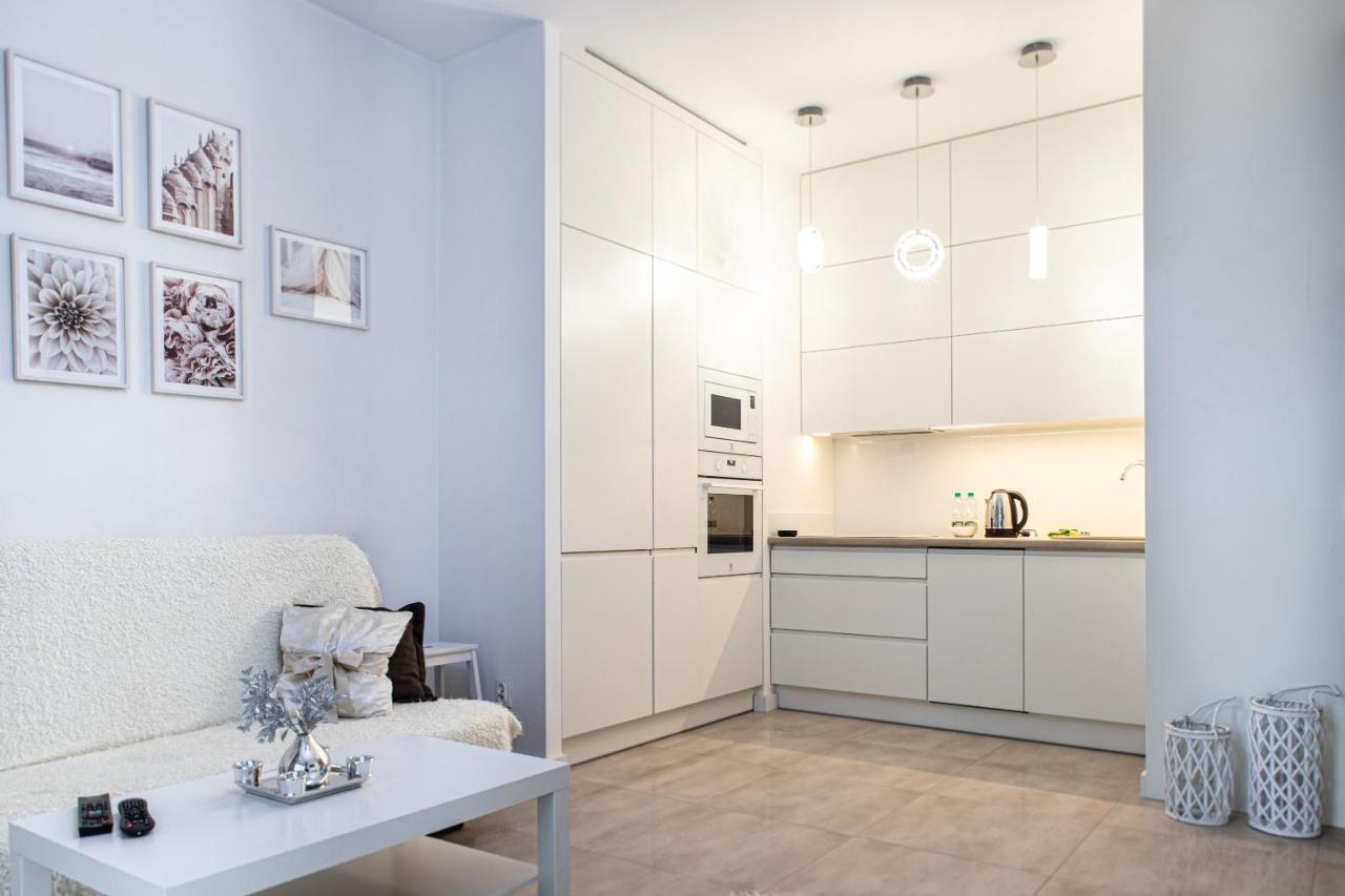 Wola Glamour Apartment Warszawa Eksteriør bilde